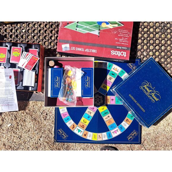 9 BEST 90's games! Guesstures-Battleship-Apples-Trival-Tabletop Tennis MORE - Picture 8 of 11